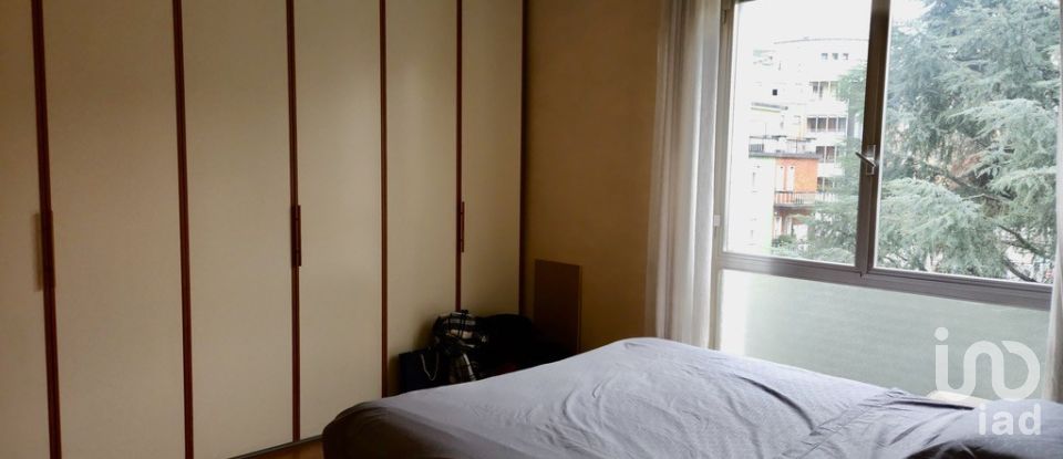 Two-room apartment of 50 m² in Milano (20121)