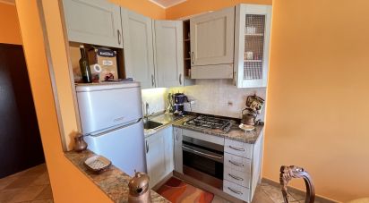 Palazzo / Stabile 5 locali di 68 m² a Fermo (63900)