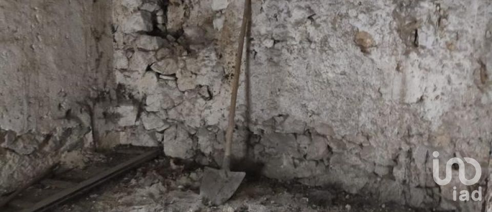 Country home 4 rooms of 89 m² in Introdacqua (67030)