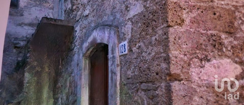 Country home 4 rooms of 89 m² in Introdacqua (67030)