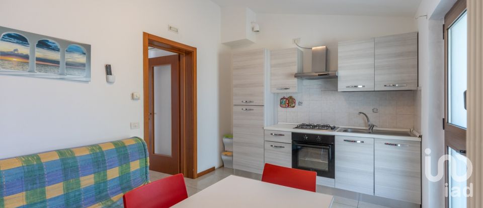 Appartamento 6 locali di 44 m² a Fermo (63900)