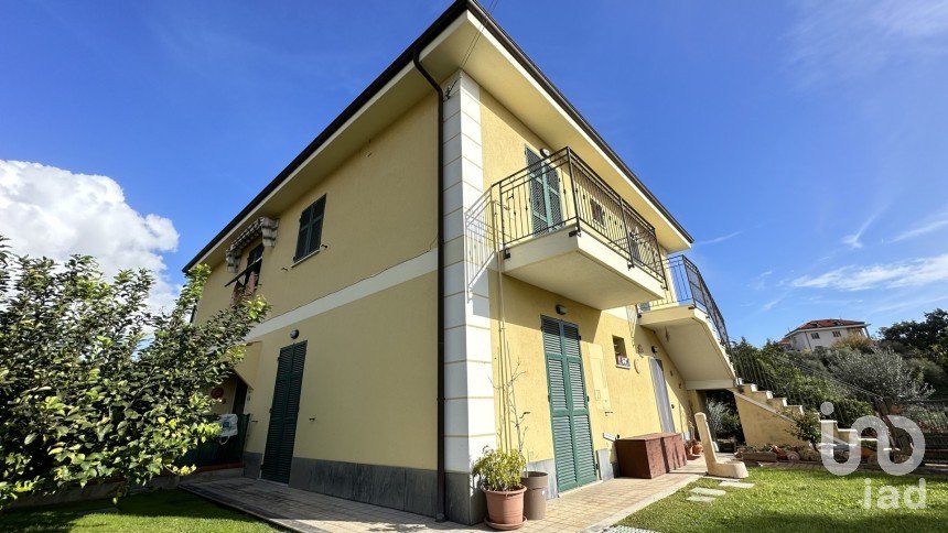 Three-room apartment of 60 m² in Boissano (17054)