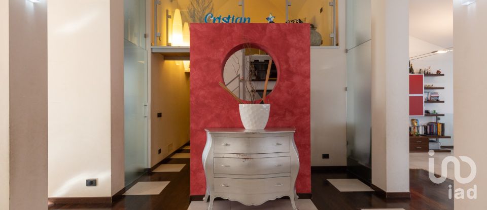 Rustico 6 locali di 214 m² in Corridonia (62014)