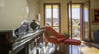 Loft 13 locali di 336 m² a Verona (37121)