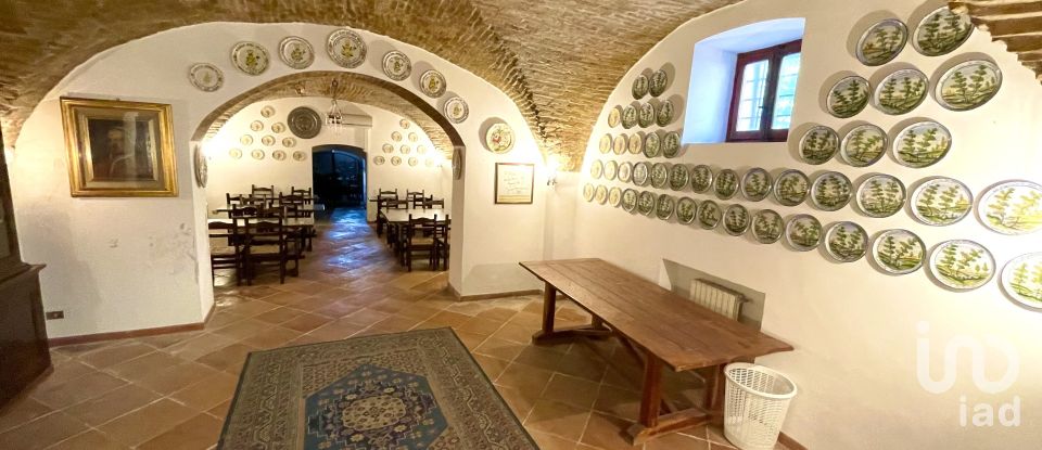 Castello 20 locali di 900 m² in Ripa Teatina (66010)