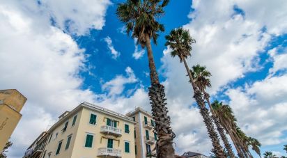 Loft 7 locali di 90 m² a Cogoleto (16016)