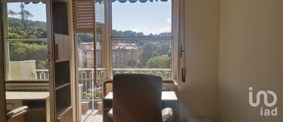Appartamento 5 locali di 66 m² a Genova (16156)