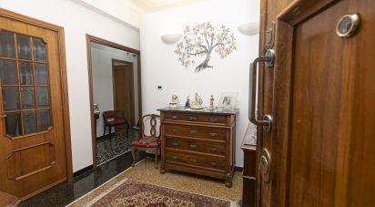 Appartamento 7 locali di 110 m² a Genova (16131)