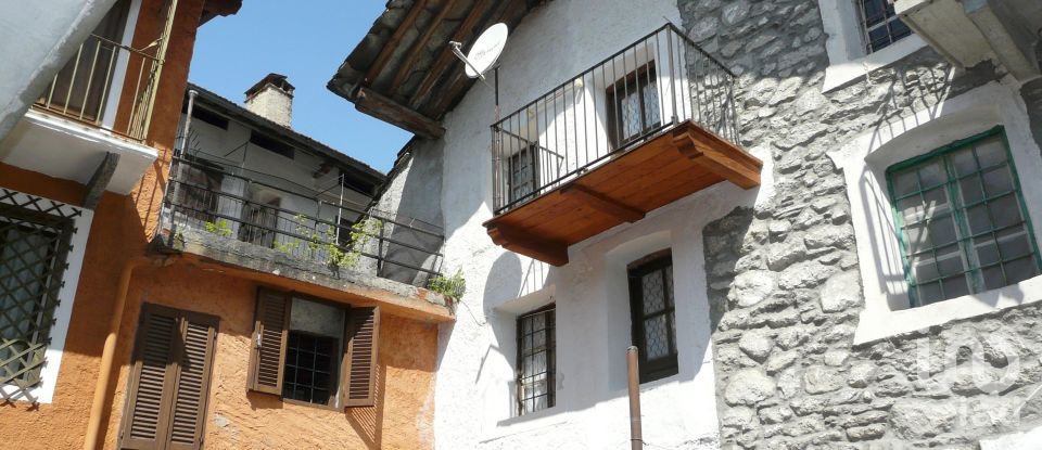 Casa di paese 8 locali di 100 m² in Ronco Canavese (10080)