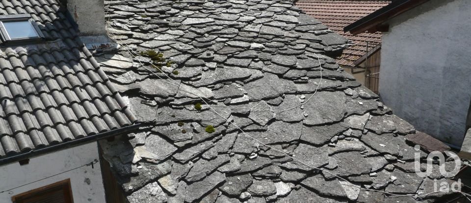 Casa di paese 8 locali di 100 m² in Ronco Canavese (10080)