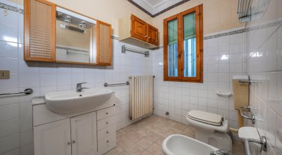 Lodge 3 rooms of 100 m² in Migliarino (44027)