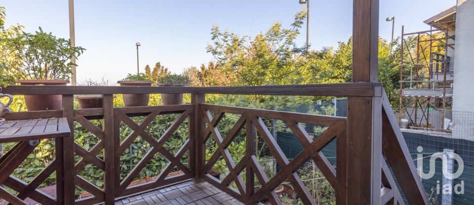 Casa indipendente 9 locali di 180 m² in Montefano (62010)