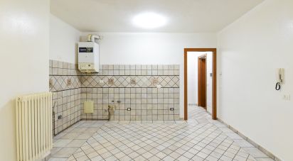 Bilocale di 53 m² a Novedrate (22060)