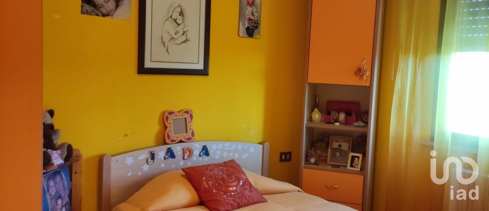 Villa a schiera 4 locali di 92 m² in Fano (61032)