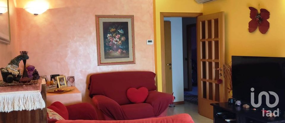 Villa a schiera 4 locali di 92 m² in Fano (61032)