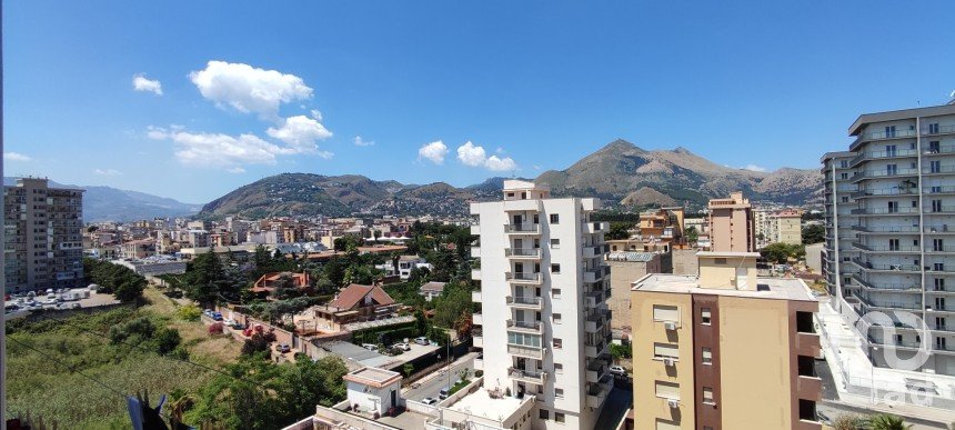 Apartment 5 rooms of 140 m² in Palermo (90135)