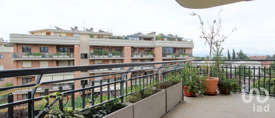 Loft 3 rooms of 75 m² in Roma (00148)