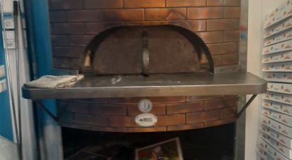 Pizzeria di 60 m² in Cesano Maderno (20811)