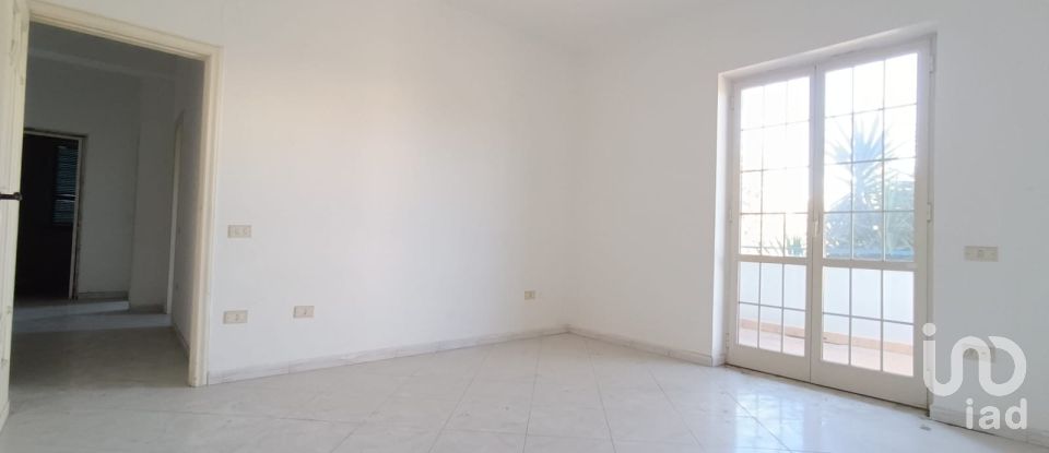 Town house 5 rooms of 160 m² in Qualiano (80019)