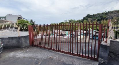 Land of 800 m² in Catania (95125)