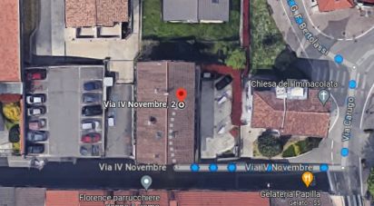 Shop / premises commercial of 190 m² in Rovellasca (22069)