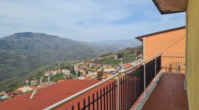 Appartamento 7 locali di 154 m² a San Mango d'Aquino (88040)