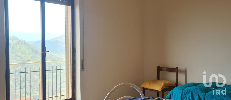 Apartment 7 rooms of 154 m² in San Mango d'Aquino (88040)
