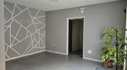 Negozio / locale commerciale di 67 m² in San Mango d'Aquino (88040)