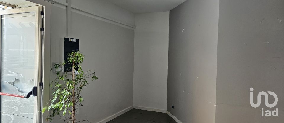 Negozio / locale commerciale di 67 m² in San Mango d'Aquino (88040)