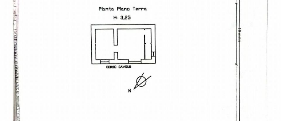 Negozio / locale commerciale di 67 m² in San Mango d'Aquino (88040)