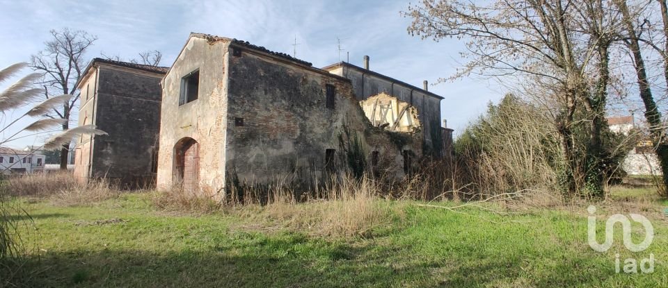 Village house 20 rooms of 2,533 m² in Castel d'Ario (46033)