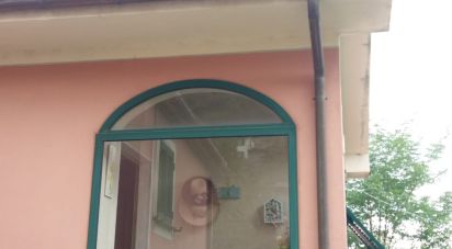 Casa indipendente 5 locali di 116 m² in Mezzanego (16046)