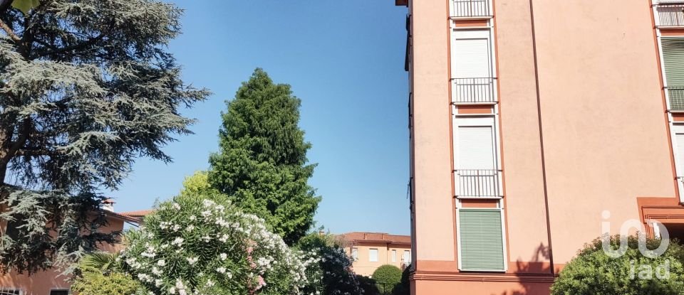 Attico / Mansarda / Loft 2 locali di 80 m² a Desenzano del Garda (25015)