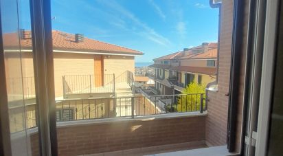 Three-room apartment of 41 m² in Tortoreto (64018)