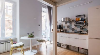 Two-room apartment of 46 m² in Roma (00183)