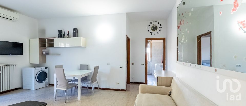 Three-room apartment of 65 m² in Meda (20821)