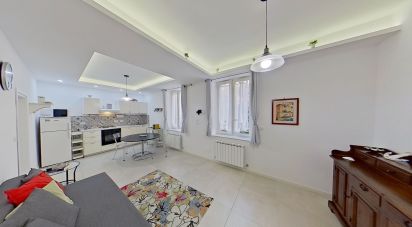 Two-room apartment of 50 m² in Genova (16157)