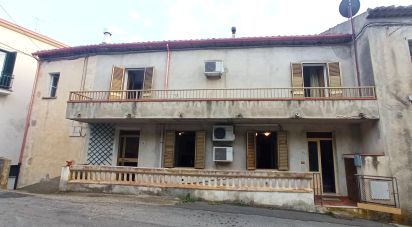 Village house 7 rooms of 190 m² in Belmonte Calabro (87033)