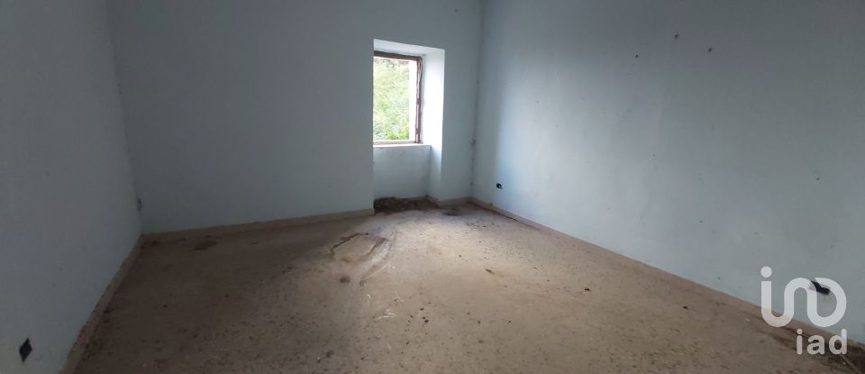 Town house 38 rooms of 550 m² in Paola (87027)