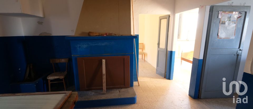 Casa indipendente 8 locali di 162 m² in Belvedere Ostrense (60030)