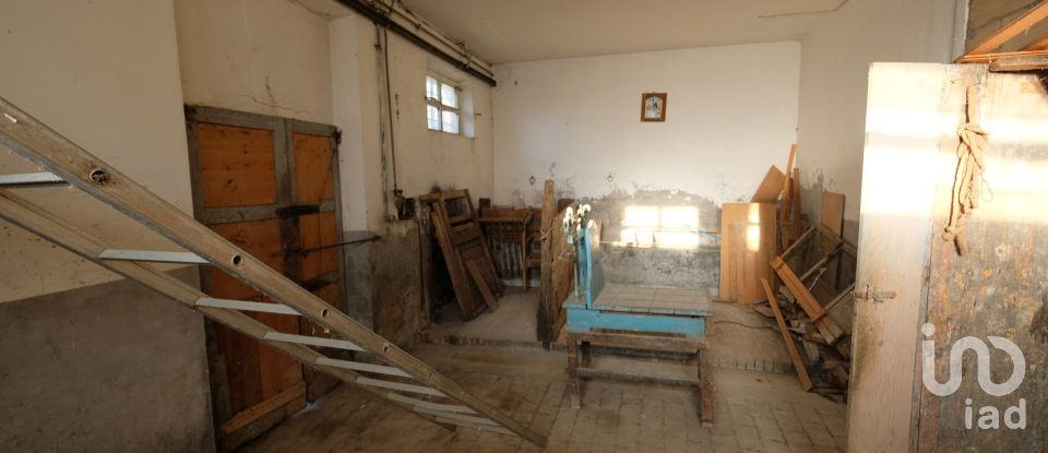 Casa indipendente 8 locali di 162 m² in Belvedere Ostrense (60030)