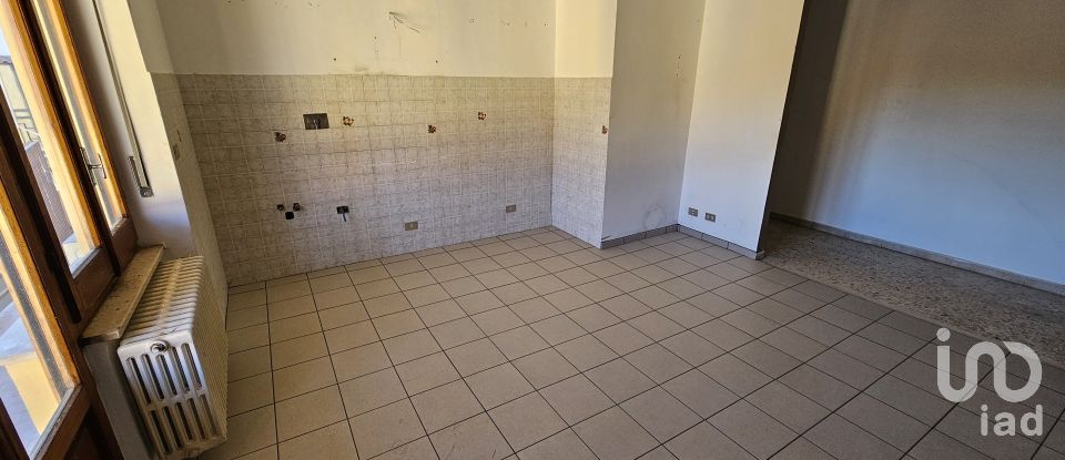 Two-room apartment of 60 m² in Rivarolo Canavese (10086)