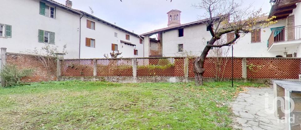 Casa 7 locali di 210 m² in Castelnuovo Bormida (15017)