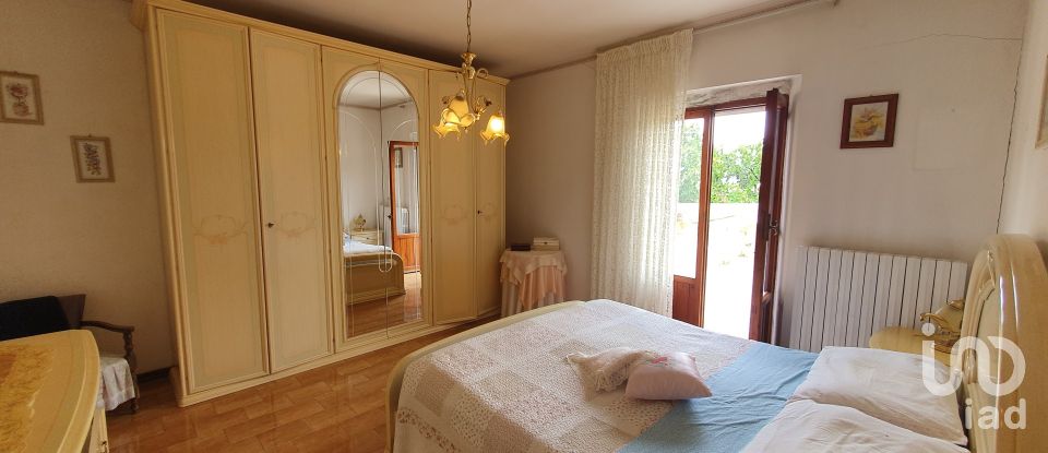 House boat 12 rooms of 220 m² in Ripatransone (63065)