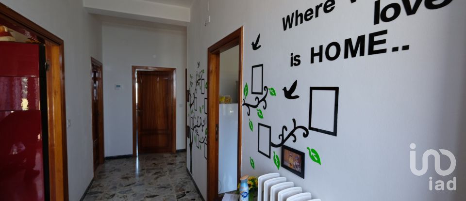 Lodge 12 rooms of 300 m² in Belvedere Ostrense (60030)