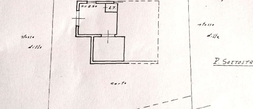 Lodge 12 rooms of 300 m² in Belvedere Ostrense (60030)