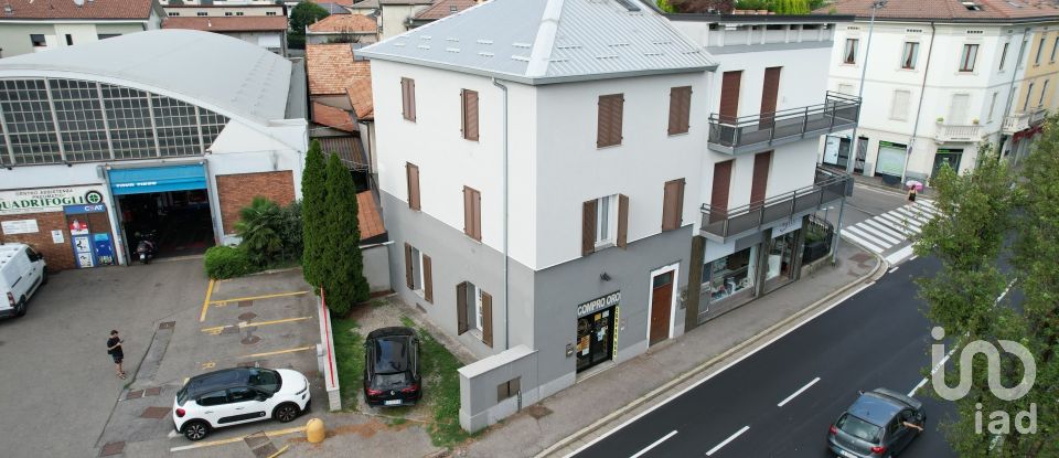 Negozio / locale commerciale di 50 m² in Cantù (22063)
