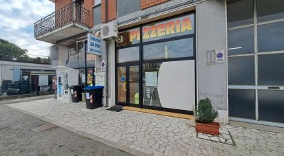 Negozio / locale commerciale di 25 m² in Rovigo (45100)