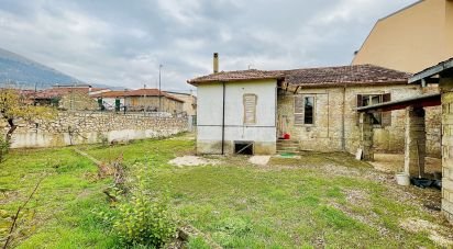 Casa indipendente 6 locali di 159 m² in Trasacco (67059)