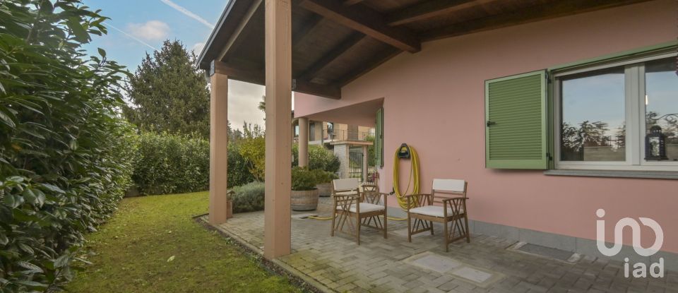Villa Bifamiliare 4 locali di 180 m² in Foglizzo (10090)